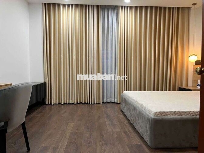 MẶT TIỀN KINH DOANH ĐƯỜNG TÊN LỬA -5 TẦNG - 5x20 SẮN THANG MÁY.