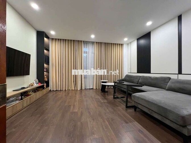 MẶT TIỀN KINH DOANH ĐƯỜNG TÊN LỬA -5 TẦNG - 5x20 SẮN THANG MÁY.