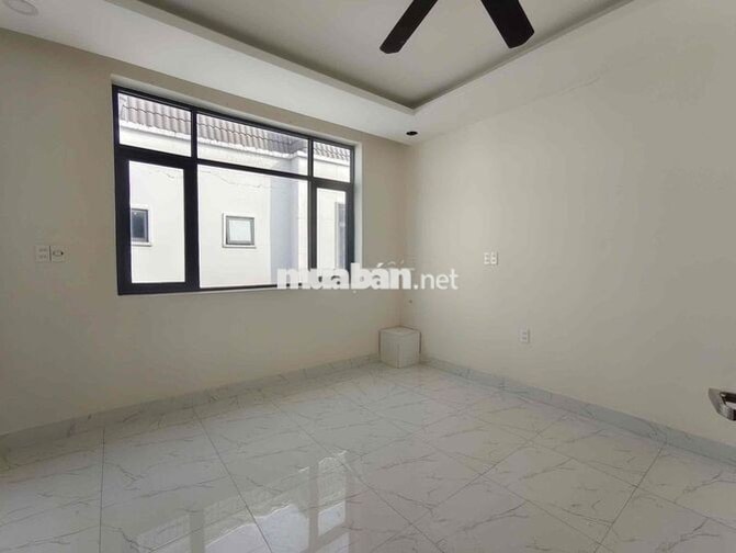 CHO THUÊ NHÀ PHỐ NGUYÊN CĂN KẾ BÊN VINHOMES HÓC MÔN