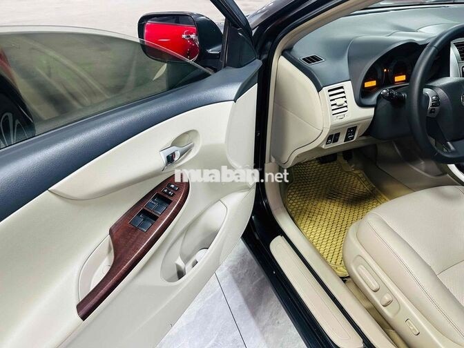 Toyota Altis 2.0V 2011 Đen Tự động