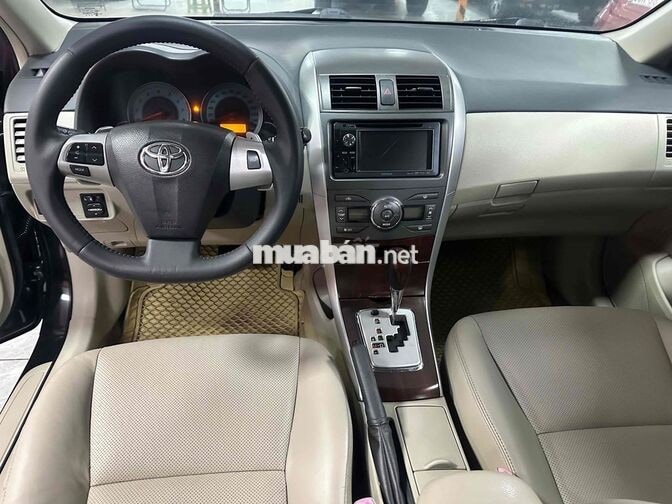 Toyota Altis 2.0V 2011 Đen Tự động