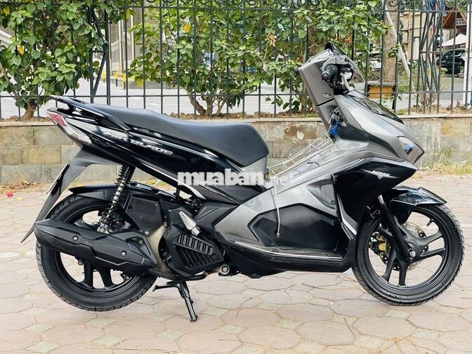 Honda Air Blade Đen xám 125fi máy zin xe đẹp