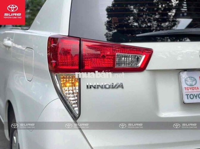 Toyota Innova E 2020 Trắng Số sàn 127.000 km