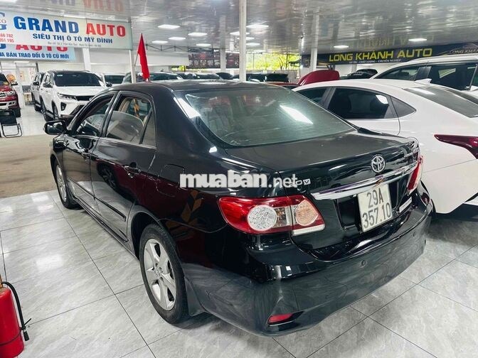 Toyota Altis 2.0V 2011 Đen Tự động