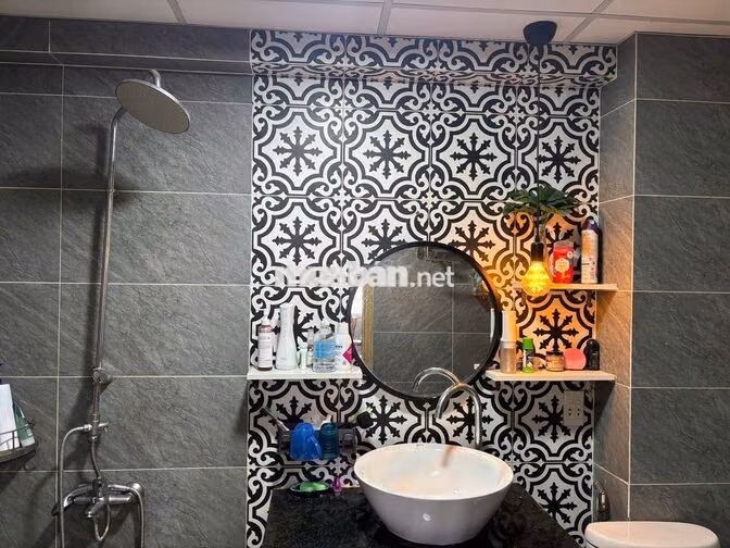 Bán CC Hồ Văn Huê, 56m2 thang bộ 2,7 tỷ VND Phú Nhuận HCM