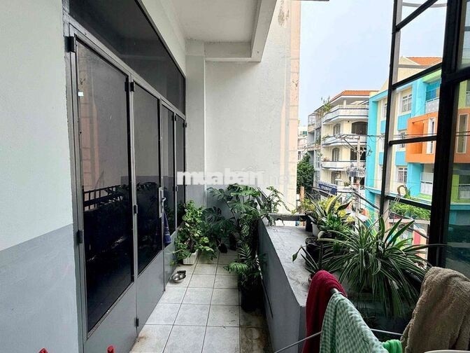 STUDIO CỬA SỔ BAN CÔNG THOÁNG - FULL NỘI THẤT- KHU K300, HOÀNG VĂN THỤ