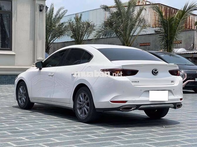 Mazda Mazda 3 Luxury 2023 Trắng 26000 km
