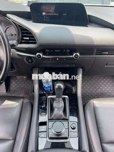 Mazda Mazda 3 Luxury 2023 Trắng 26000 km
