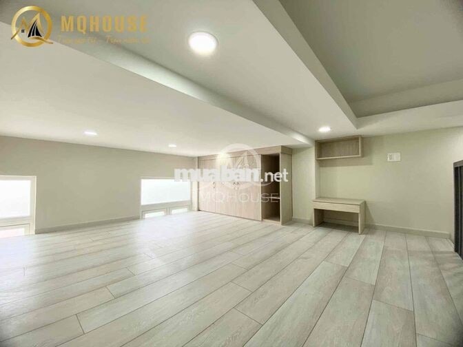 HÀNG HOT! DUPLEX GÁC RỘNG CAO NGAY HVHK, ETOWN CỘNG HOÀ