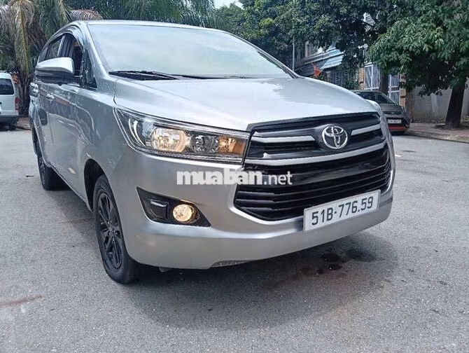 Toyota Innova 2018 Số sàn Xăng 7 chỗ