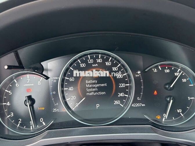 Mazda CX8 Luxury sx 2023 chạy 4 vạn