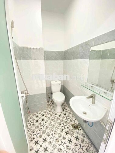 Studio Trắng Tinh Sạch Sẽ - CMT8 Q10 Giáp Q3 - Gần Công Viên Lê Thị Ri