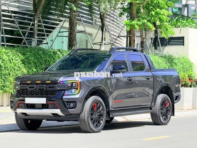 Ford Ranger Stormtrak 2025 2.0L 4x4 AT Xám