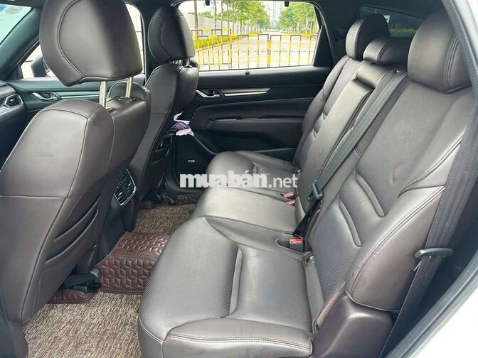 Mazda CX8 Luxury sx 2023 chạy 4 vạn