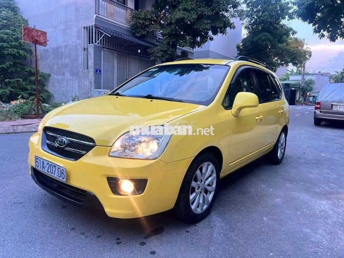 Kia Carens 2010 Số sàn Xăng 1.6 Vàng