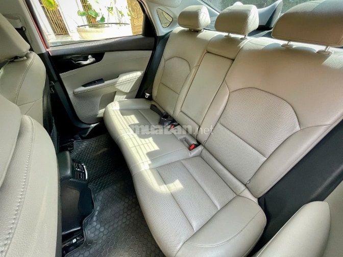 Kia Cerator bản 1.6 Luxury cần bán giá rẻ