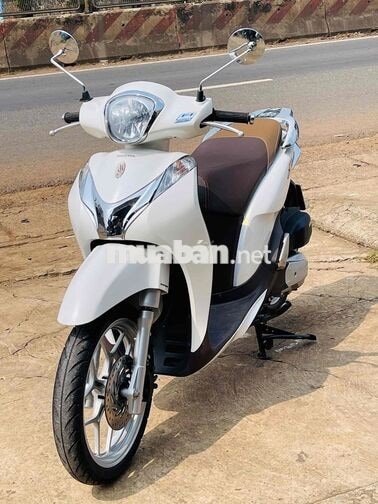 Honda SH Mode Trắng Việt Nam