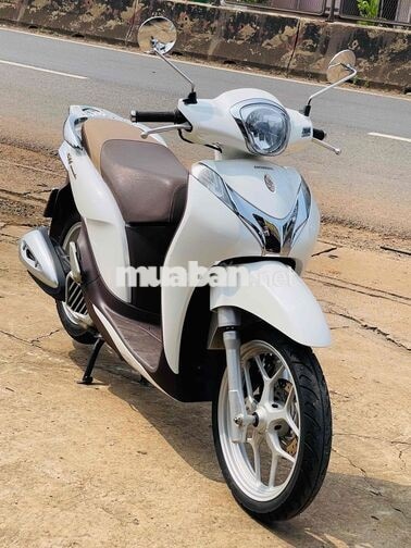 Honda SH Mode Trắng Việt Nam