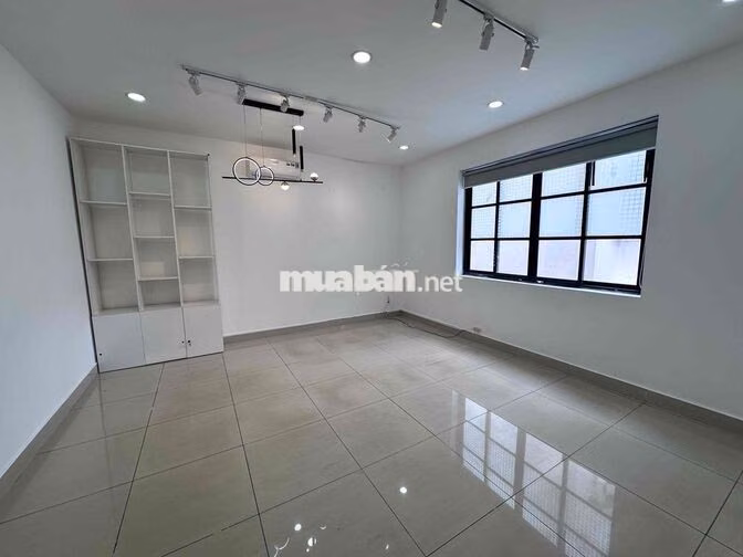 VĂN PHÒNG CITYLAND – MẶT TIỀN ĐƯỜNG SỐ 3, 100M²