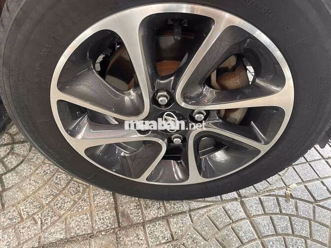 Hyundai Grand i10 2019 Số tự động Đỏ