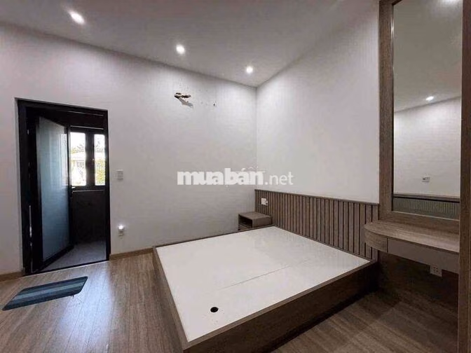 176 ✨ 🏡 CHO THUÊ NHÀ 5 TẦNG CÓ THANG MÁY MẶT TIỀN THÍCH QUẢNG ĐỨC