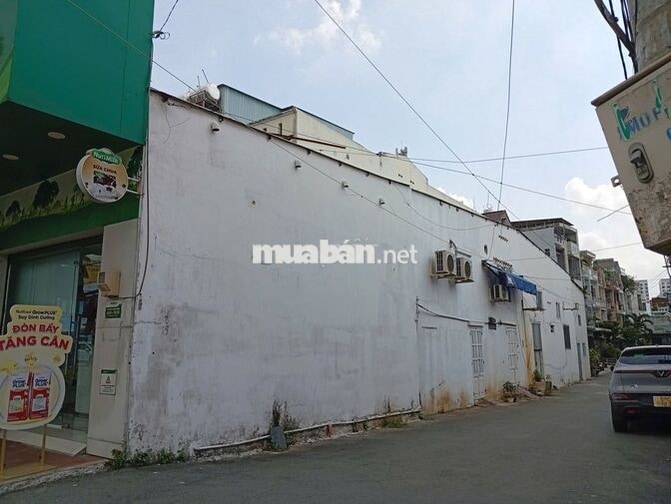 Cho thuê nhà nguyên căn hai mặt tiền đường Lê Đức Thọ