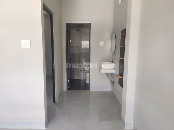 Nhà đẹp trệt lầu D.An Khương KCN Trảng Bàng 301m2 14x21 Sổ riêng 950tr