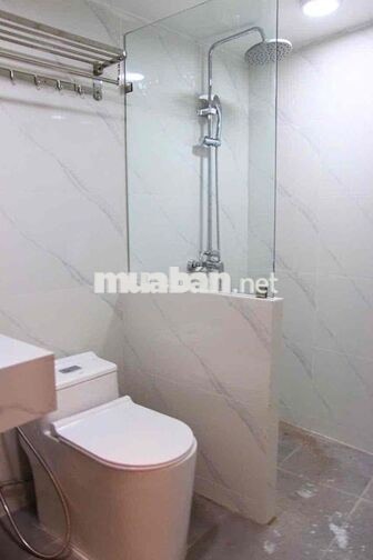 CĂN HỘ 1PN Ô TÔ ĐỖ CỬA TẠI TRUNG KÍNH