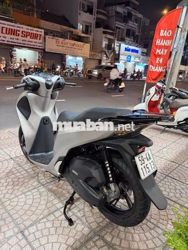 Honda SH150i ABS 2018 Bạc 10.000 km