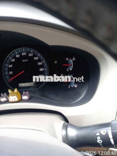 Toyota Innova 2015 Vàng cát 8 chỗ Xăng