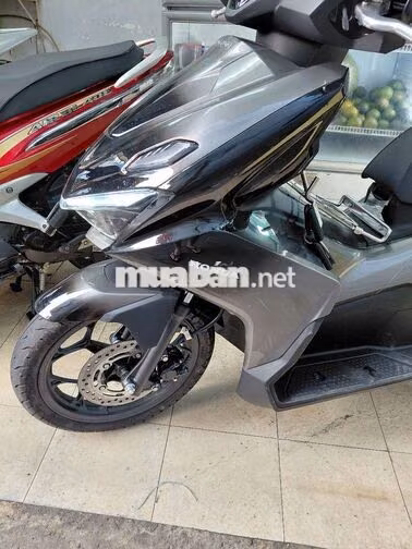 Honda Airblade 125fi 4VAL 2026 Xám Lampo 151 km