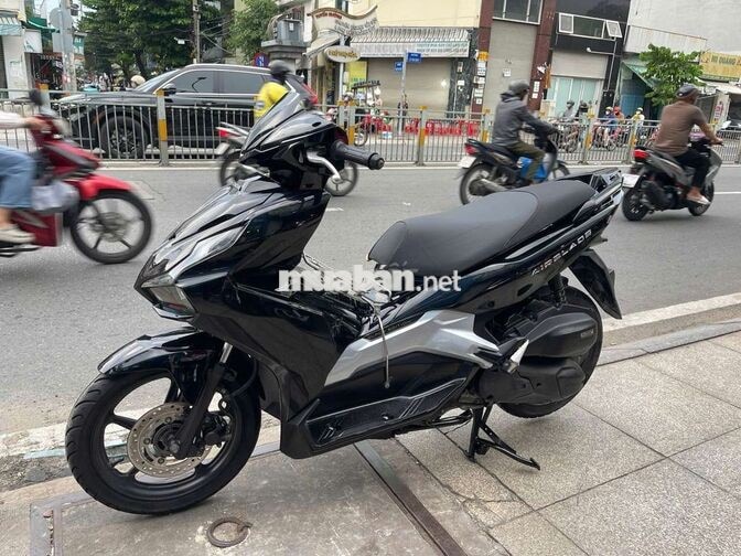 Honda Air Blade 150 ABS 2022 Đen Mới 90%