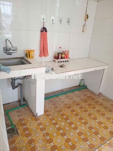 Cho thuê căn hộ tầng 4 ngõ 319 Tam Trinh - 70m2 -3 ngủ