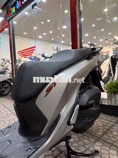 Honda SH150i ABS 2018 Bạc 10.000 km