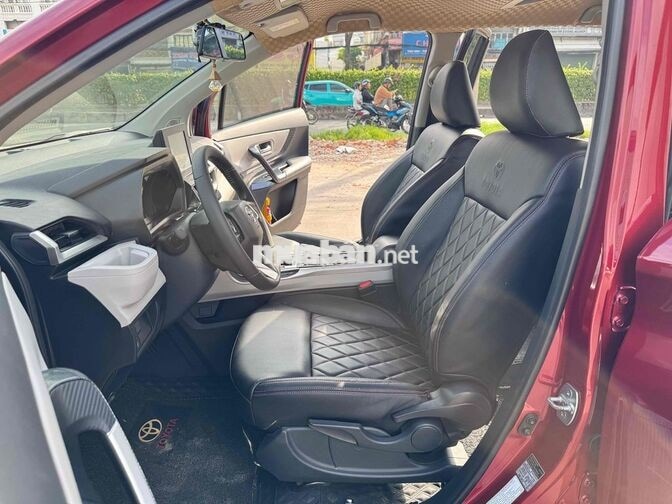 Bán Toyota Veloz Cross CVT 2022 hỗ trợ bank
