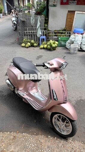 Piaggio Vespa Sprint 125 Up Tech 2026 Hồng 3300km