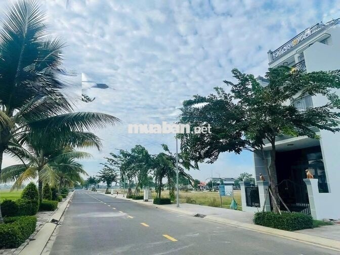 Bán đất nền KDC sân bay Long Thành, 108m2, full thổ cư, 900 triệu