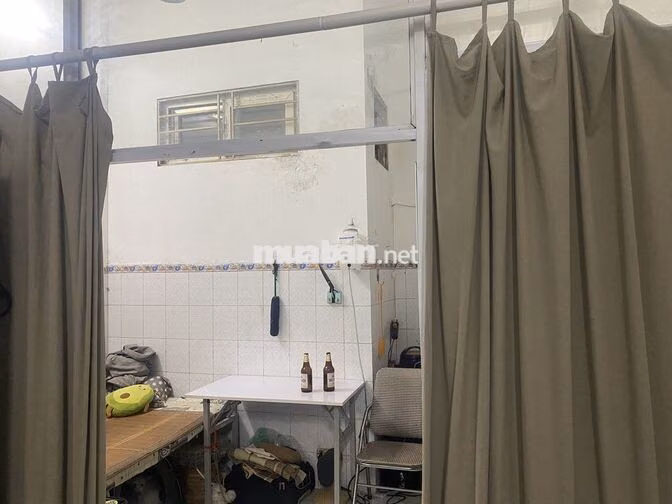 Cho thuê nhà tầng 1 tổng dt 40 m , thích hợp kd onli 