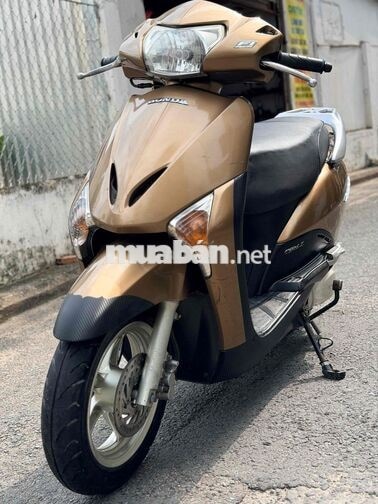 Honda Lead 2011 Vàng đồng