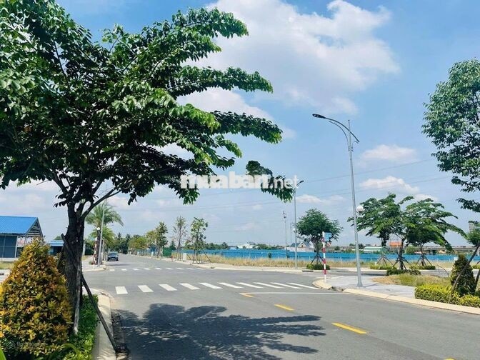Bán đất nền KDC sân bay Long Thành, 108m2, full thổ cư, 900 triệu