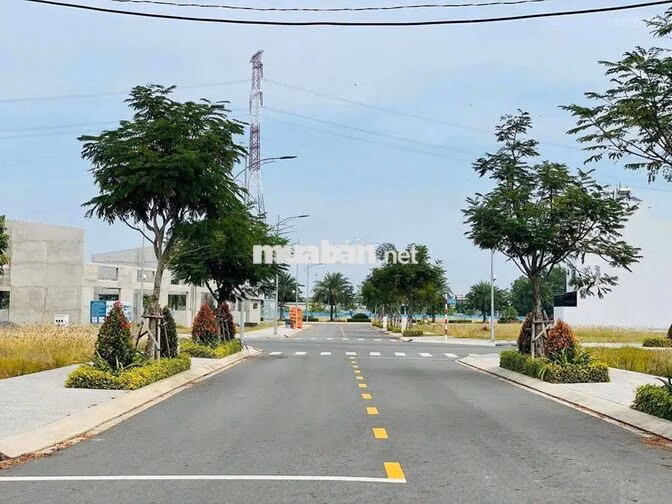 Bán đất nền KDC sân bay Long Thành, 108m2, full thổ cư, 900 triệu