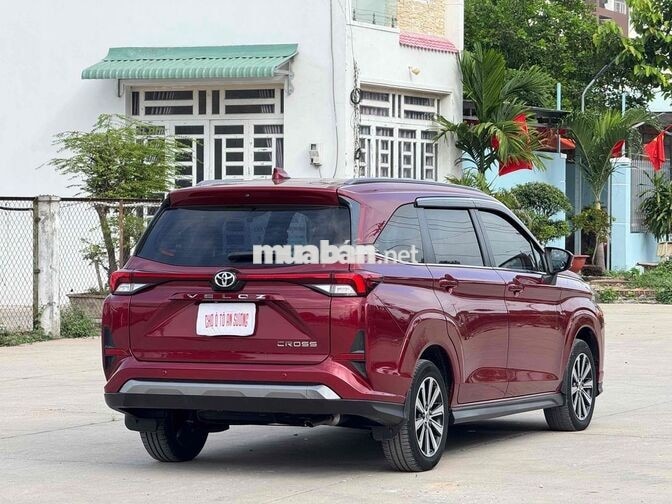 Bán Toyota Veloz Cross CVT 2022 hỗ trợ bank