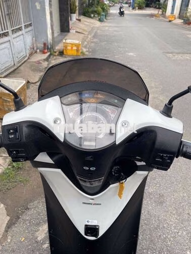 SH Ý 150i 2010 sm 102 Bstp 9chủ máy bao zin xe đẹp