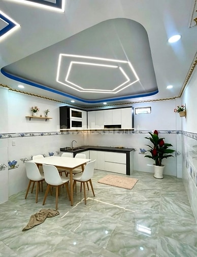 Chỉ 2tỷ9 ! Nhà 4x10 Mới Tinh 2 TẦNG XE HƠI THÔNG VI VU BÌNH TÂN 