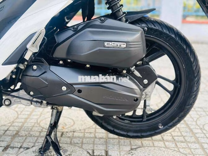lVARIO 150 2021 ODO THẤP XE ĐẸP QUÁ MỚI BS DỄ NHIN