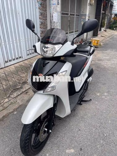 SH Ý 150i 2010 sm 102 Bstp 9chủ máy bao zin xe đẹp