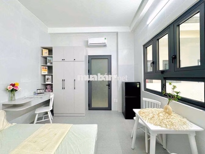 CHO THUÊ PHÒNG CỬA SỔ THANG MÁY LUỸ BÁN BÍCH KÊNH TÂN HOÁ KHUÔNG VIỆT