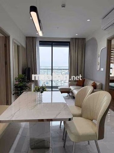 Cho thuê Căn góc 3PN Full nội thất thiết kế. Giá 23 triệu. LH Hương.