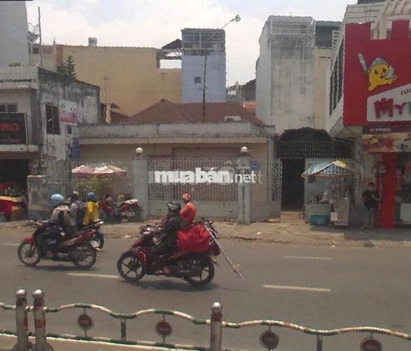 MBKD MẶT TIỀN ĐƯỜNG PHAN ĐĂNG LƯU 13X26 NỞ HẬU 19M CÓ NHÀ CẤP 4 VÀ SÂN
