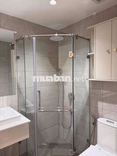 Cho thuê Căn góc 3PN Full nội thất thiết kế. Giá 23 triệu. LH Hương.